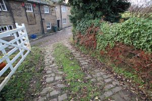 Vehicle access - click for photo gallery